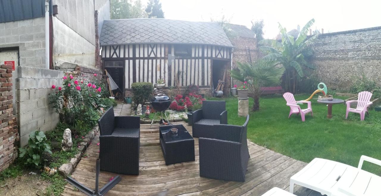 Au Bel Accueil Bed and Breakfast Doudeville Esterno foto