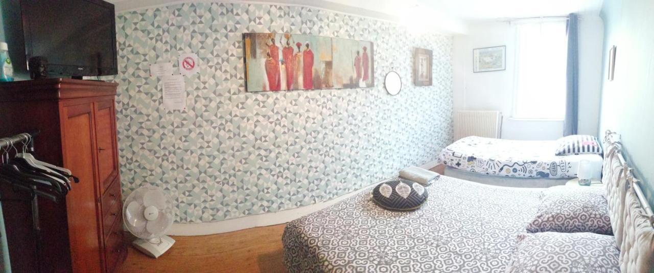 Au Bel Accueil Bed and Breakfast Doudeville Esterno foto