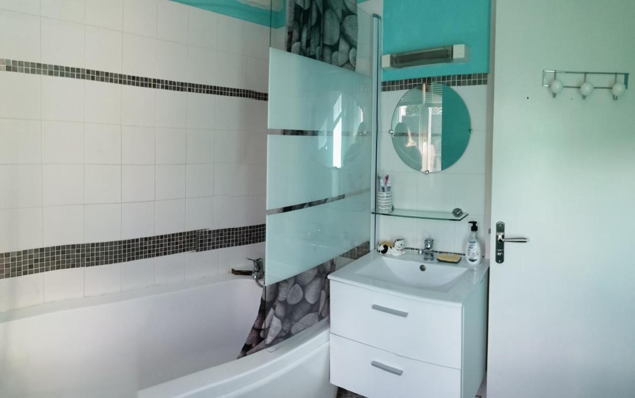 Au Bel Accueil Bed and Breakfast Doudeville Esterno foto